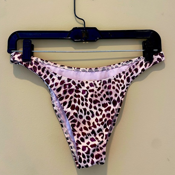 Victorias Secret Leopard Bikini Bottoms